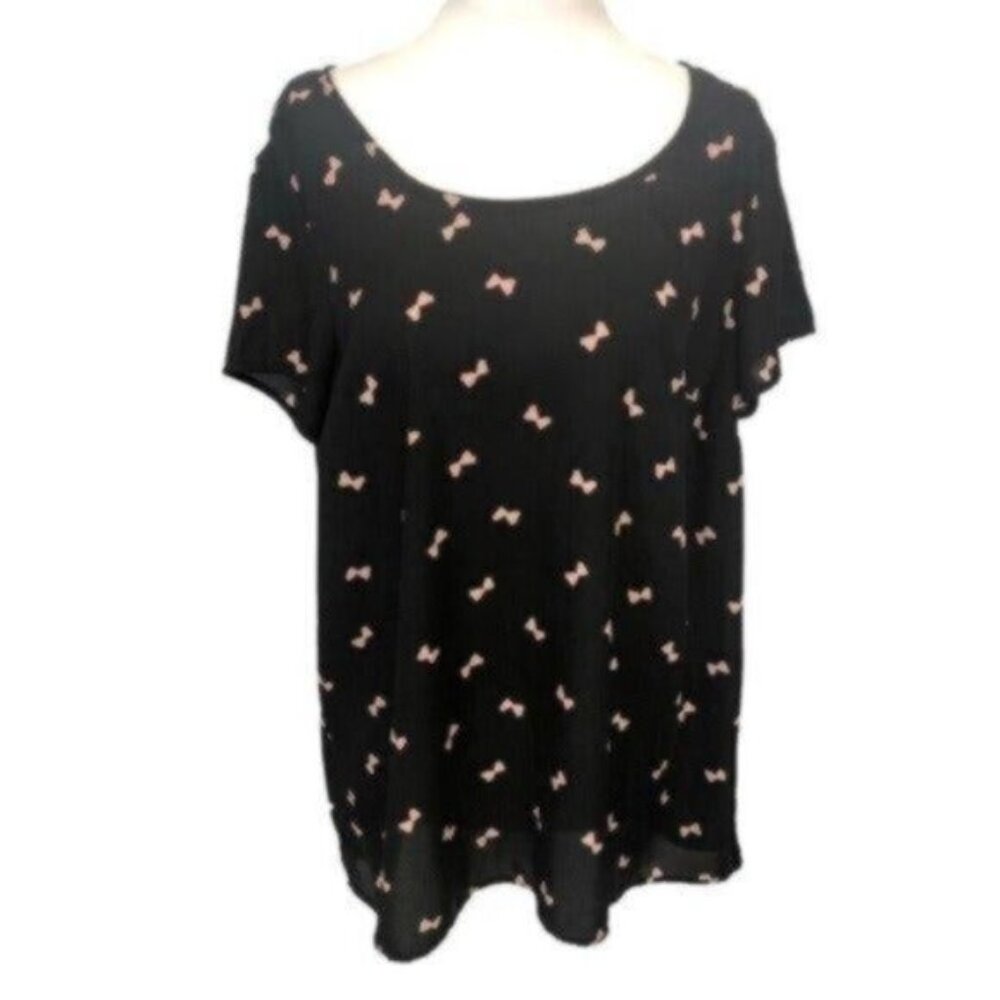 Torrid Black & Pink Bow Blouse Size 00/10